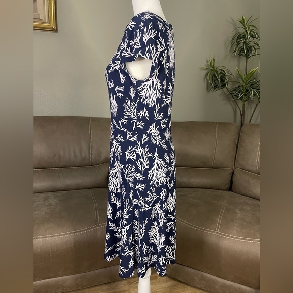 Michael Kors Nautical Coral Navy & White Coral Reef Cap Sleeve Midi Dress Sz M - Picture 11 of 12